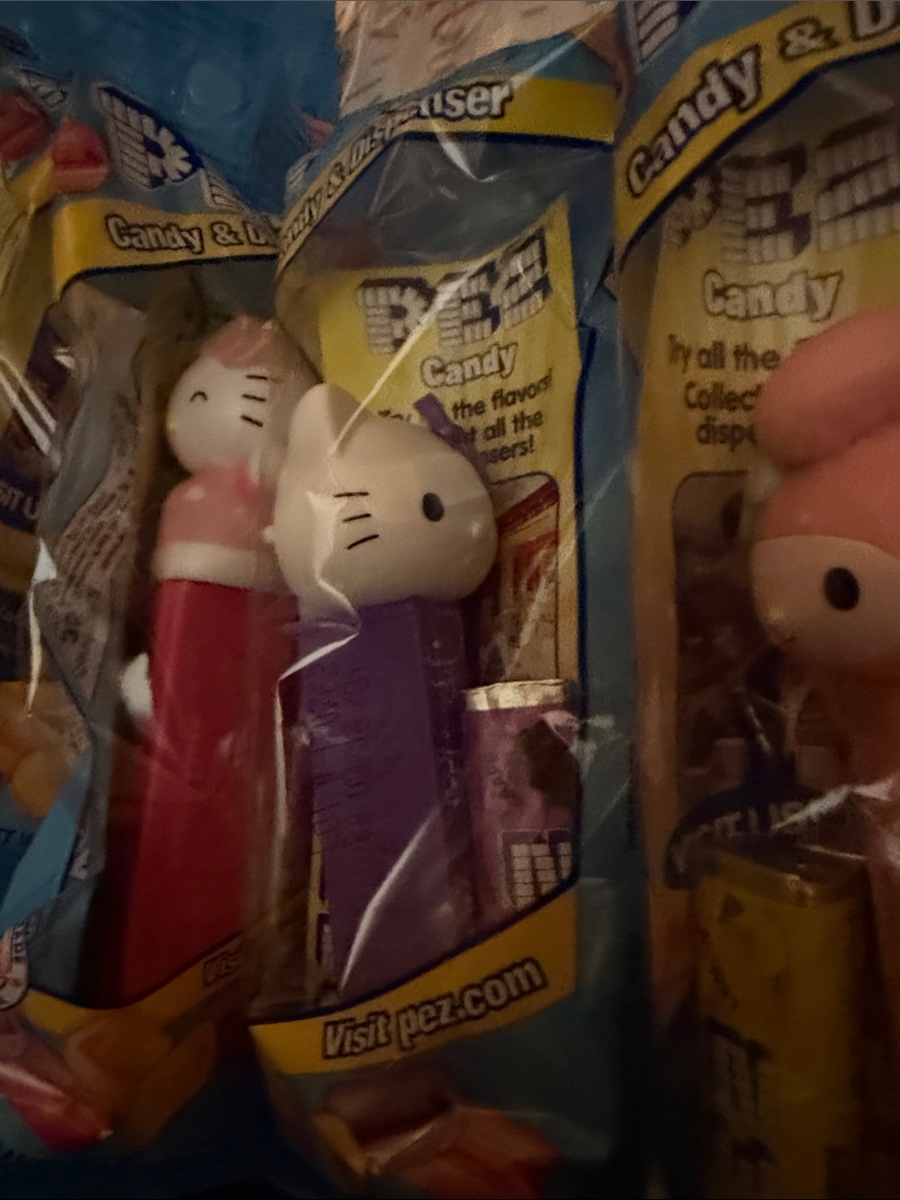 Set of 6 hello kitty pez dispensers